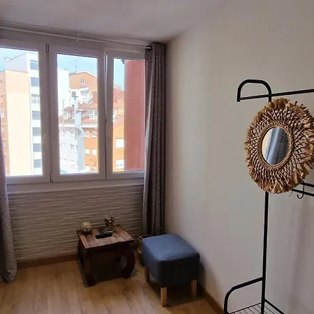 El Cuarto Del Marqués - Sin Ascensor Pegado A Playa San Lorenzo - Vut-4158-as *